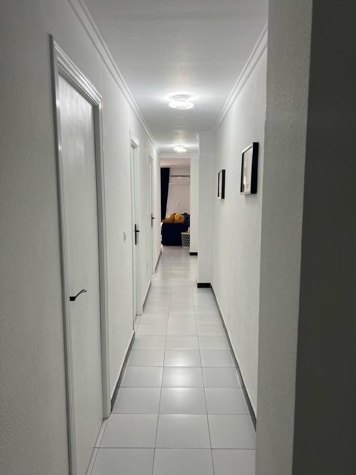 Kiara - With Garage Apartment Torrevieja